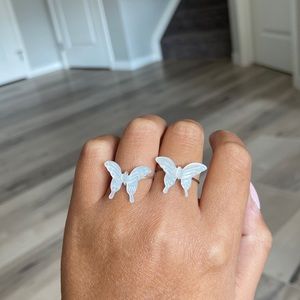 Butterfly mother of Pearl ring